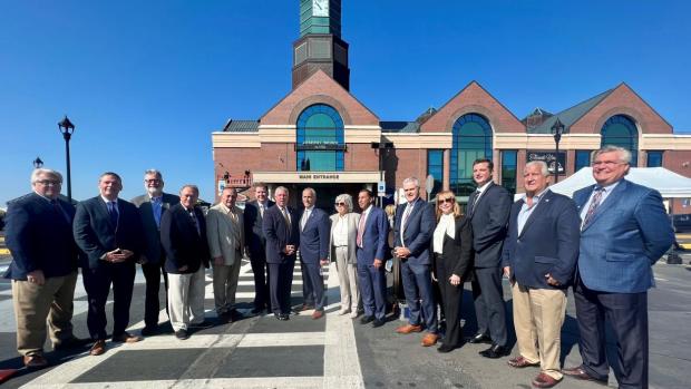 CDTA and Community Leaders Name Rensselaer Rail Station After Former State Senate Majority Leader 